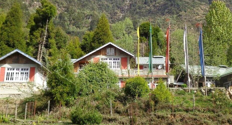 Season House, Lachung 5